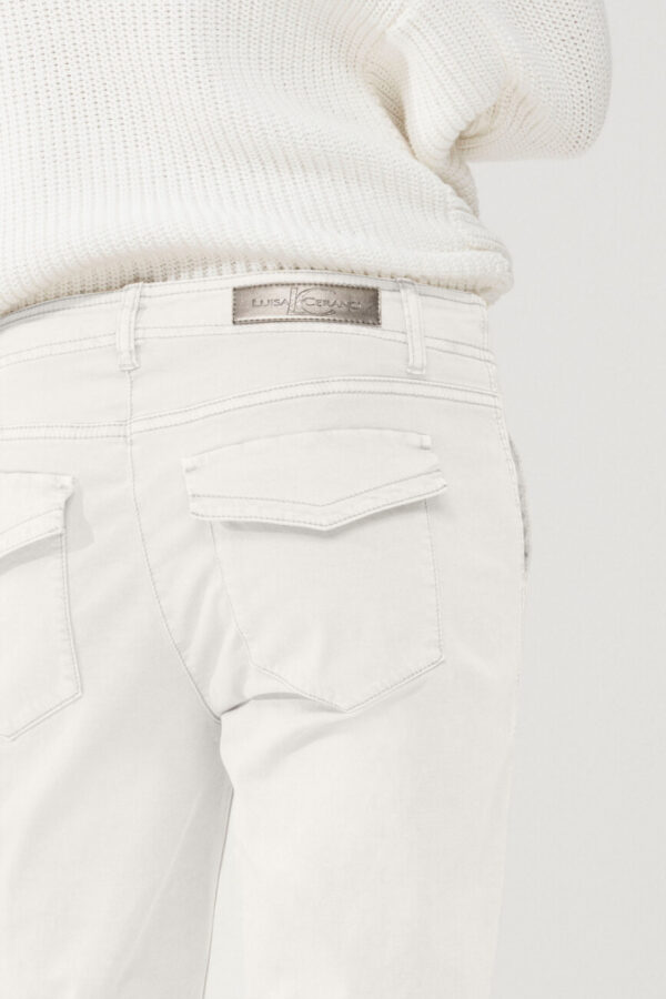 spodnie-luisa-cerano-białe proste eleganckie letnie wyjsciowe postrzepione nogawki butik luisa bydgoszcz