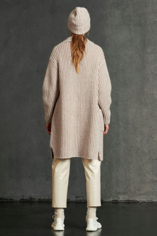 sweter-luisa-cerano-kardigan długi beżowy prazkowany przyjmeny modowy ciepły butik lusia