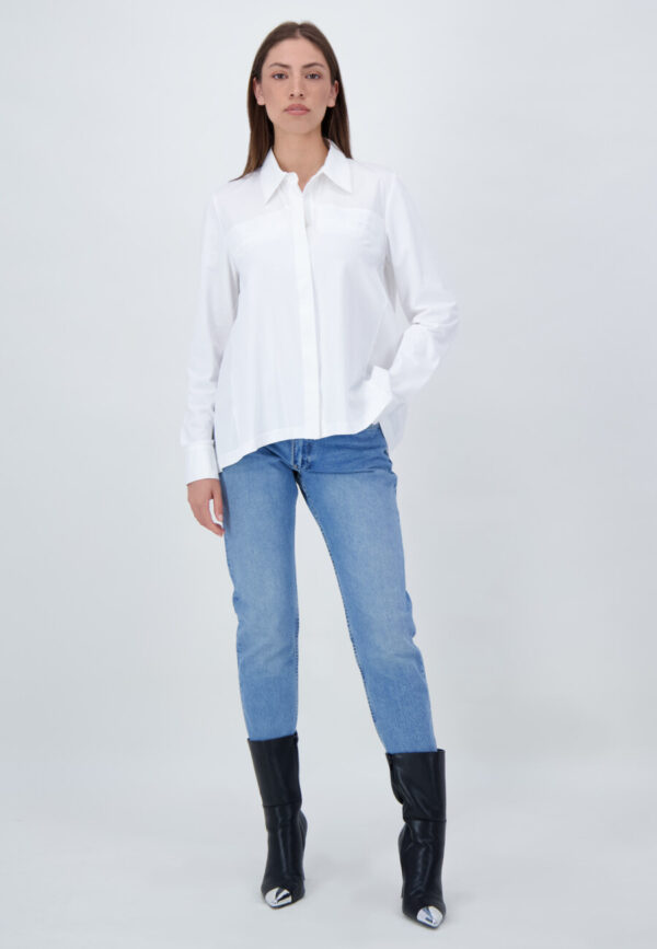 bluzka-louis-and-mia biała bluzka z długim rękawem z kieszeniami na piersi z ekspozycyjnej bawełny