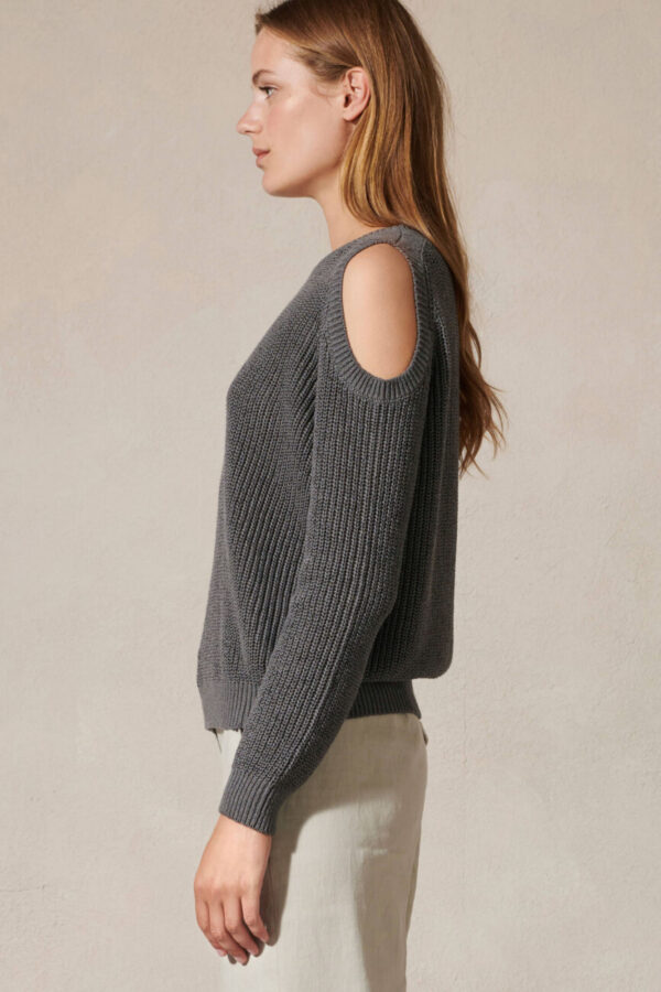 sweter-luisa-cerano-modowy grafitowy z wycieciami elegancki butik lusia bydgoszcz