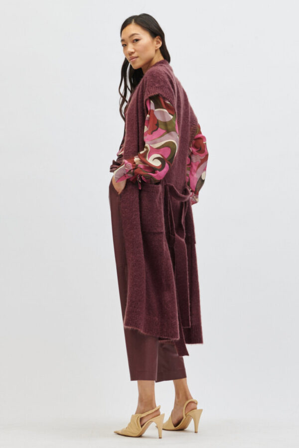 kardigan-sweter długi bez rękawów wiązany miły wygodny ciepły butik luisa