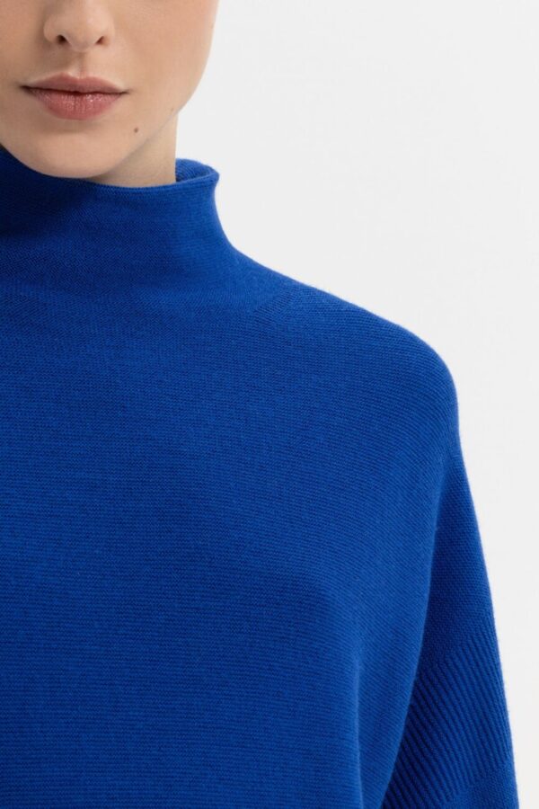 sweter-luisa-cerano-niebieski golf lekki przyjemny butik luisa