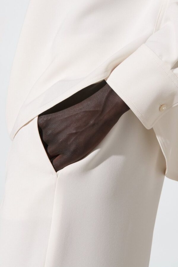 spodnie-luisa-cerano-szersze z plisami eleganckie lejące wieczorowe butik luisa czarne ecru